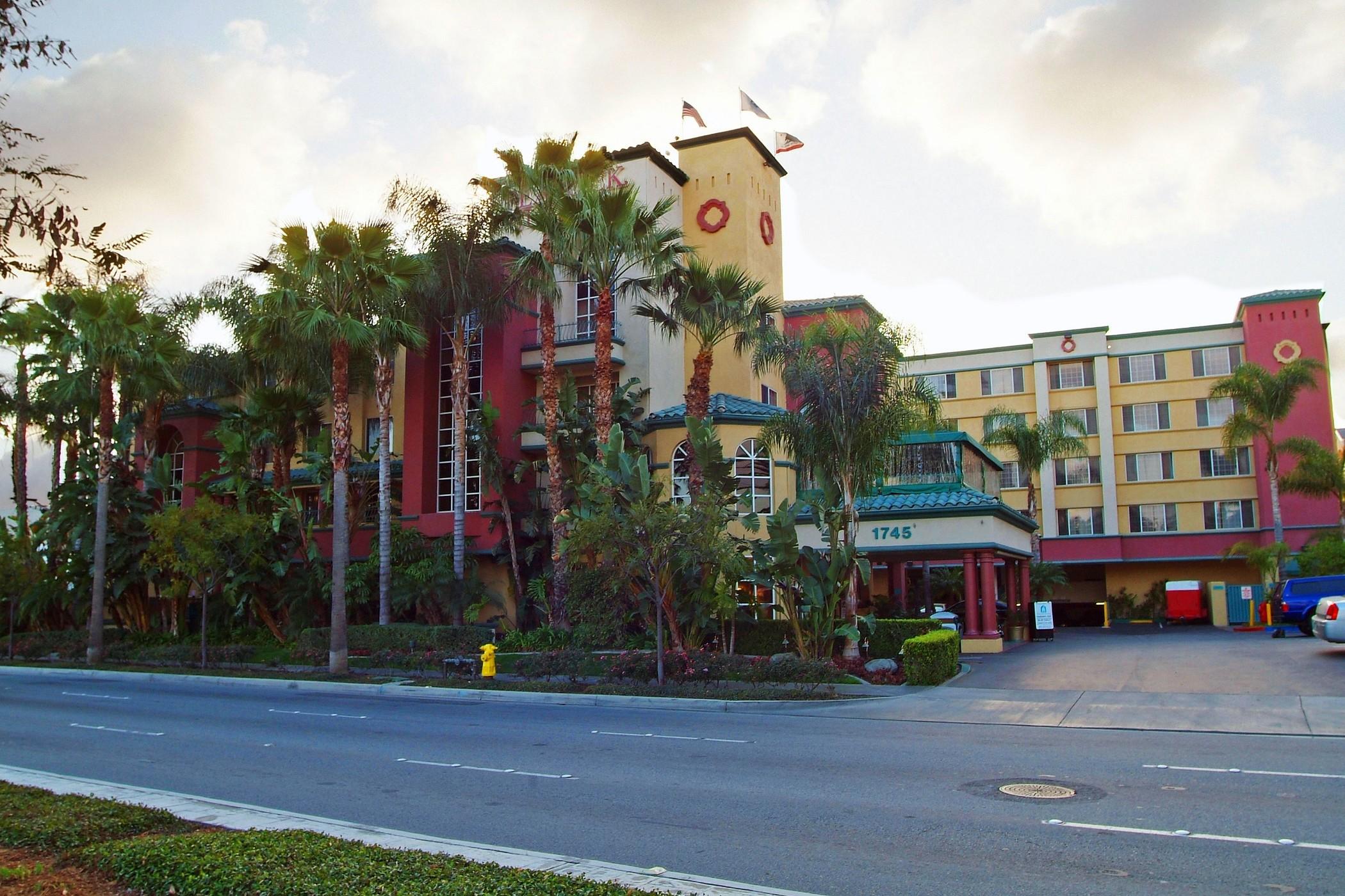 Peacock Suites Anaheim Exteriör bild