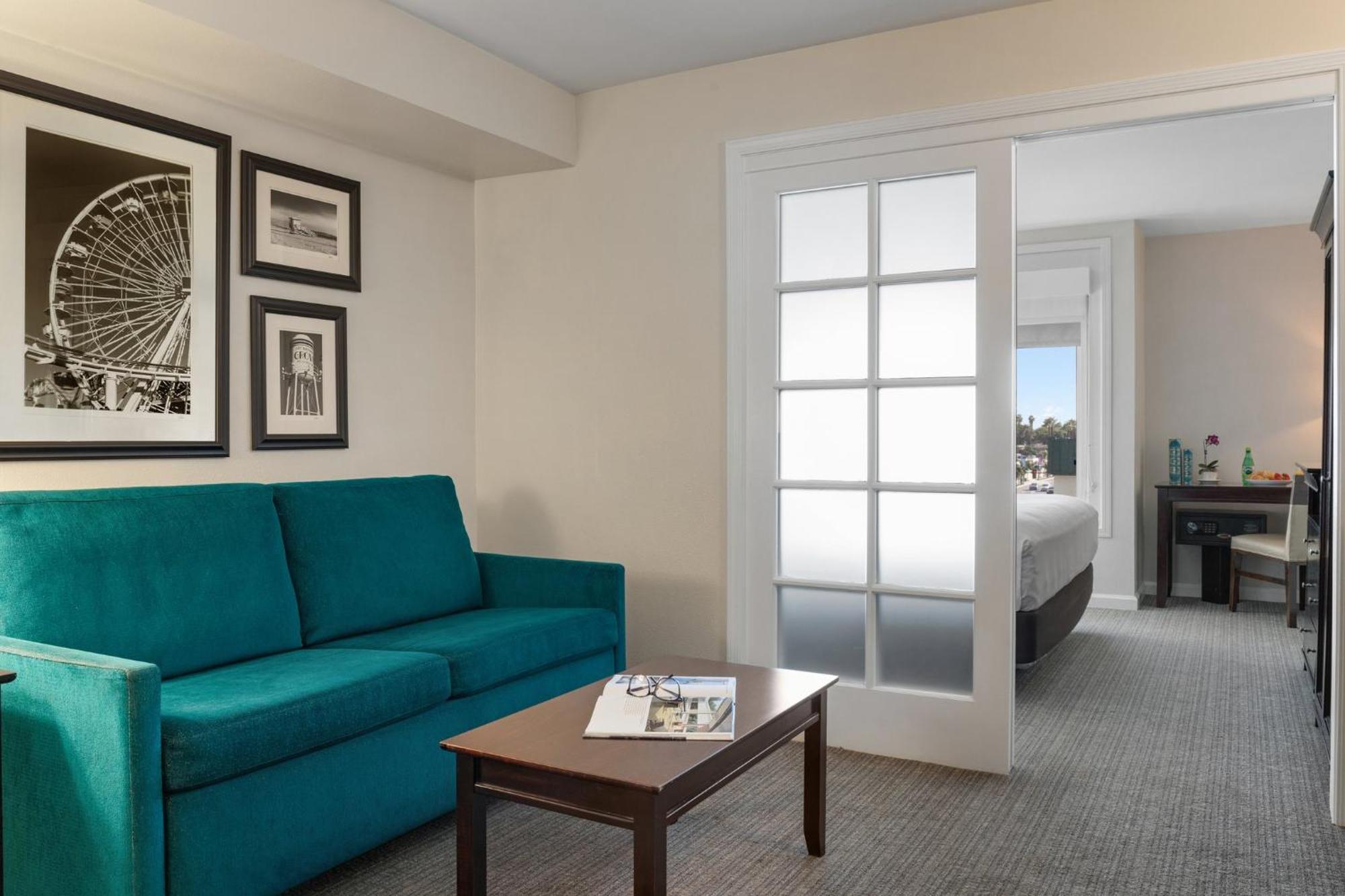 Peacock Suites Anaheim Exteriör bild
